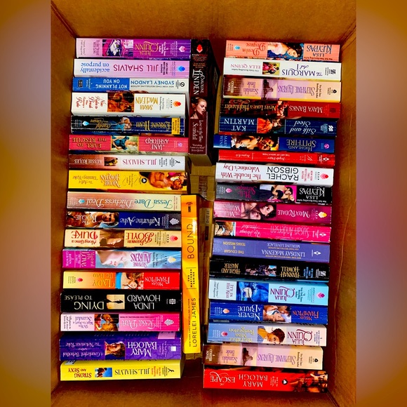 69 romance novels. - Picture 1 of 3